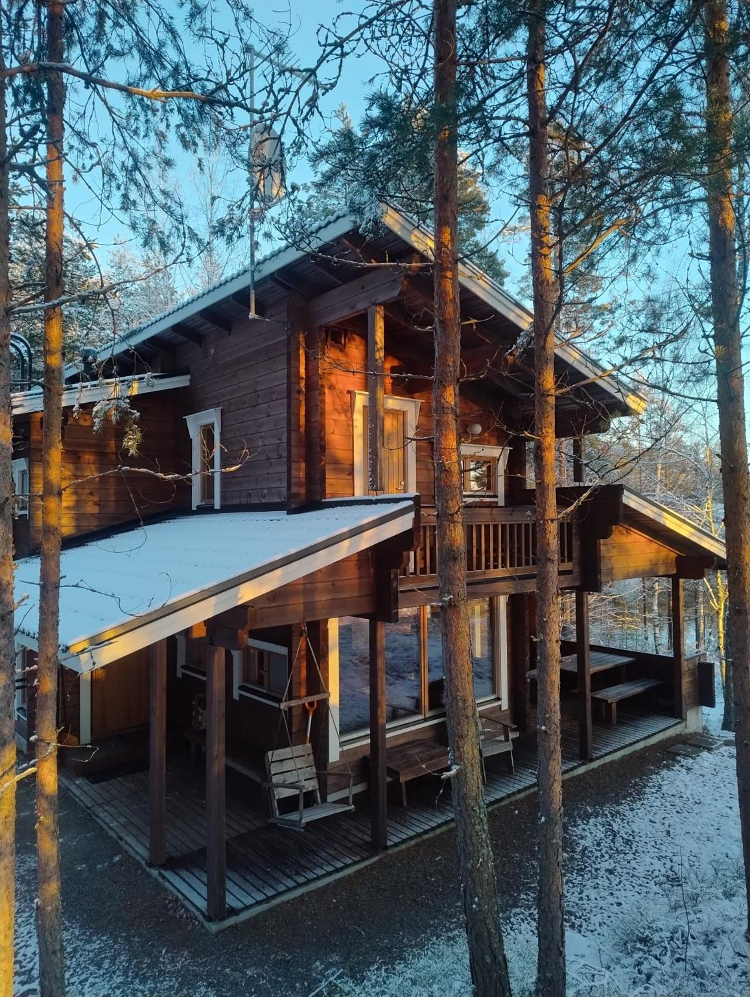 Vila Okkolan Lomamoekit Puumala Exteriér fotografie
