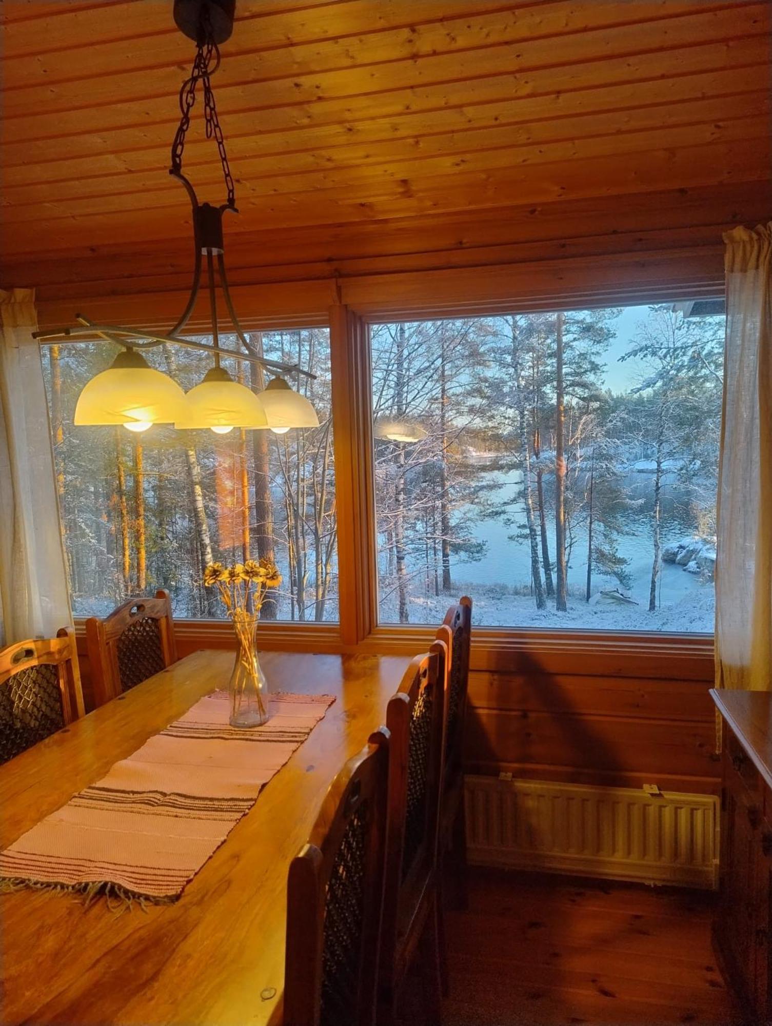 Vila Okkolan Lomamoekit Puumala Exteriér fotografie